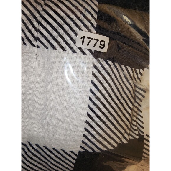 White Mark Tunic Sz Large Plaid Tartan Stretchy Button Down Henley Roll Tab - Picture 11 of 11